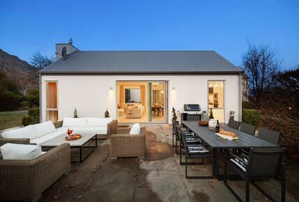 Alpine Elegance in the Heart of Arrowtown - Arrowtown, New Zealand