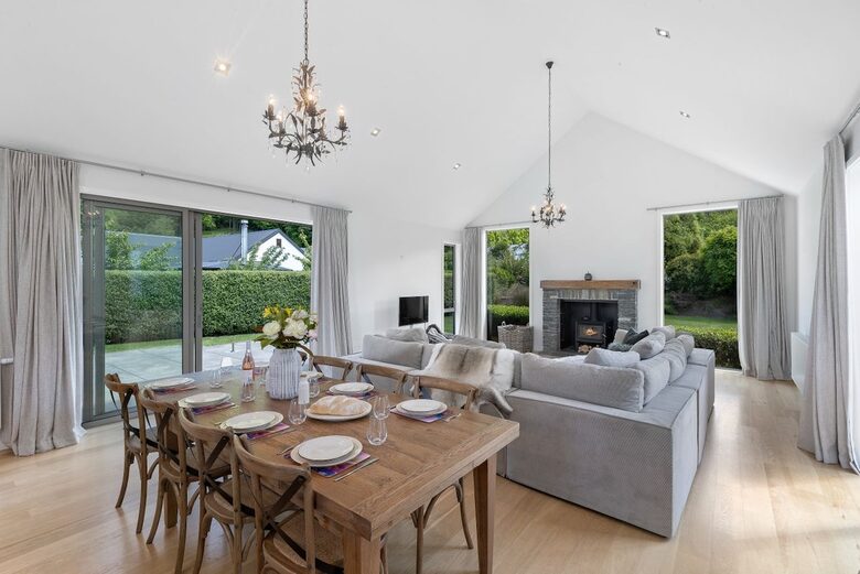 Alpine Elegance in the Heart of Arrowtown - Arrowtown, New Zealand