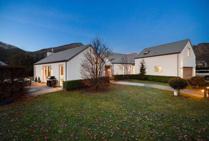 Alpine Elegance in the Heart of Arrowtown - Arrowtown, New Zealand