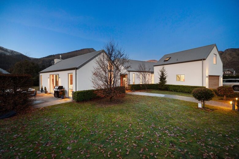 Alpine Elegance in the Heart of Arrowtown - Arrowtown, New Zealand