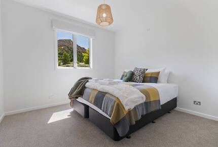 Alpine Elegance in the Heart of Arrowtown - Arrowtown, New Zealand