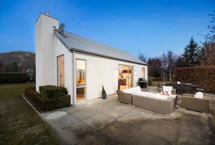 Alpine Elegance in the Heart of Arrowtown - Arrowtown, New Zealand