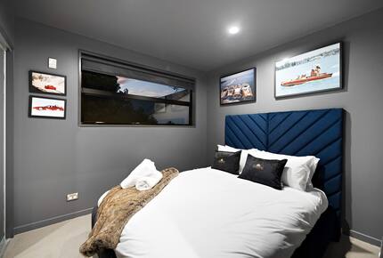 Alpine Wellness Hideaway - Lake Hayes Estate, New Zealand