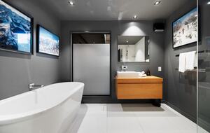 Alpine Wellness Hideaway - Lake Hayes Estate, New Zealand