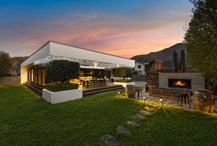 Alpine Wellness Hideaway - Lake Hayes Estate, New Zealand