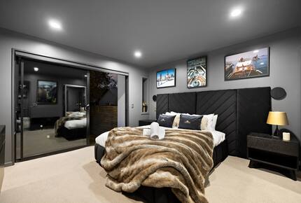 Alpine Wellness Hideaway - Lake Hayes Estate, New Zealand