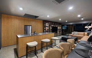 Alpine Wellness Hideaway - Lake Hayes Estate, New Zealand