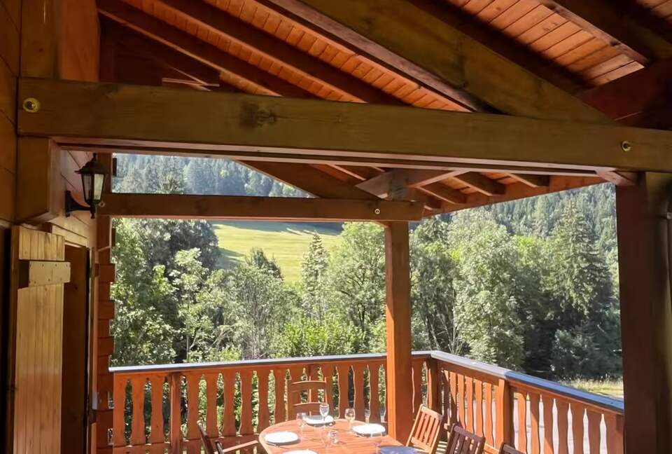 Elegant Alpine Chalet with Panoramic Mountain Views - Abondance, France