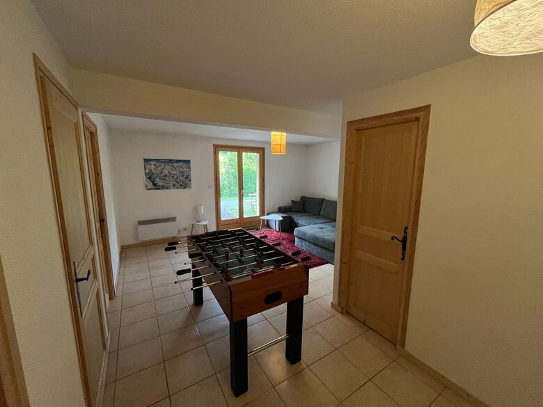 Elegant Alpine Chalet with Panoramic Mountain Views - Abondance, France