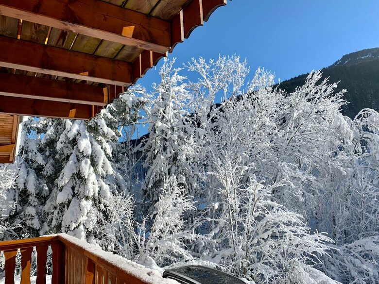 Elegant Alpine Chalet with Panoramic Mountain Views - Abondance, France