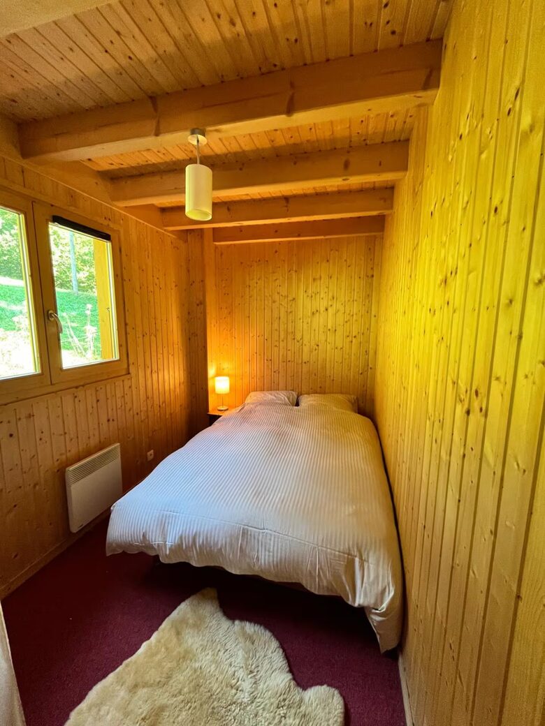 Elegant Alpine Chalet with Panoramic Mountain Views - Abondance, France