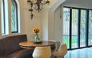 Hacienda-style sanctuary with pool, lush courtyard, and gourmet kitchen. - San Miguel de Allende, Mexico