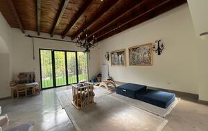 Hacienda-style sanctuary with pool, lush courtyard, and gourmet kitchen. - San Miguel de Allende, Mexico