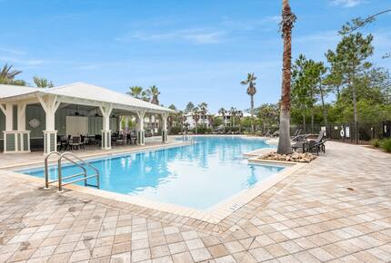 Refined Comfort near 30A’s Best Beaches - Santa Rosa Beach, Florida
