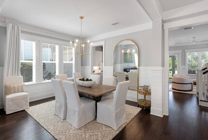 Refined Comfort near 30A’s Best Beaches - Santa Rosa Beach, Florida