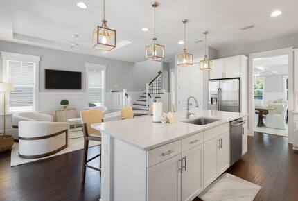 Refined Comfort near 30A’s Best Beaches - Santa Rosa Beach, Florida