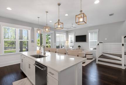 Refined Comfort near 30A’s Best Beaches - Santa Rosa Beach, Florida