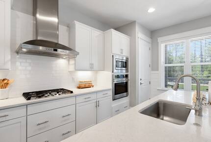 Refined Comfort near 30A’s Best Beaches - Santa Rosa Beach, Florida