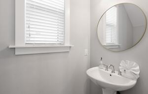 Refined Comfort near 30A’s Best Beaches - Santa Rosa Beach, Florida