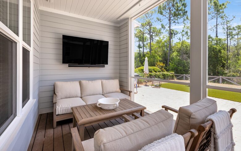 Refined Comfort near 30A’s Best Beaches - Santa Rosa Beach, Florida