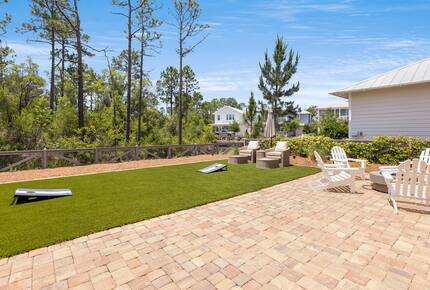 Refined Comfort near 30A’s Best Beaches - Santa Rosa Beach, Florida