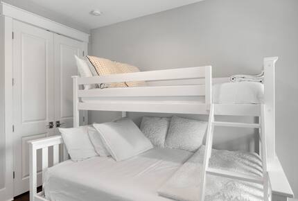 Refined Comfort near 30A’s Best Beaches - Santa Rosa Beach, Florida