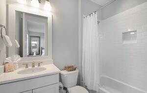 Refined Comfort near 30A’s Best Beaches - Santa Rosa Beach, Florida