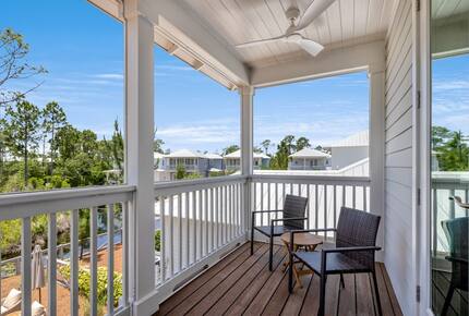 Refined Comfort near 30A’s Best Beaches - Santa Rosa Beach, Florida