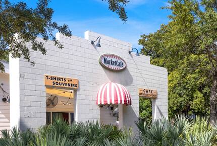 Refined Comfort near 30A’s Best Beaches - Santa Rosa Beach, Florida