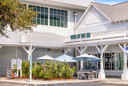 Refined Comfort near 30A’s Best Beaches - Santa Rosa Beach, Florida