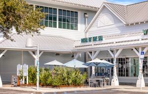 Refined Comfort near 30A’s Best Beaches - Santa Rosa Beach, Florida