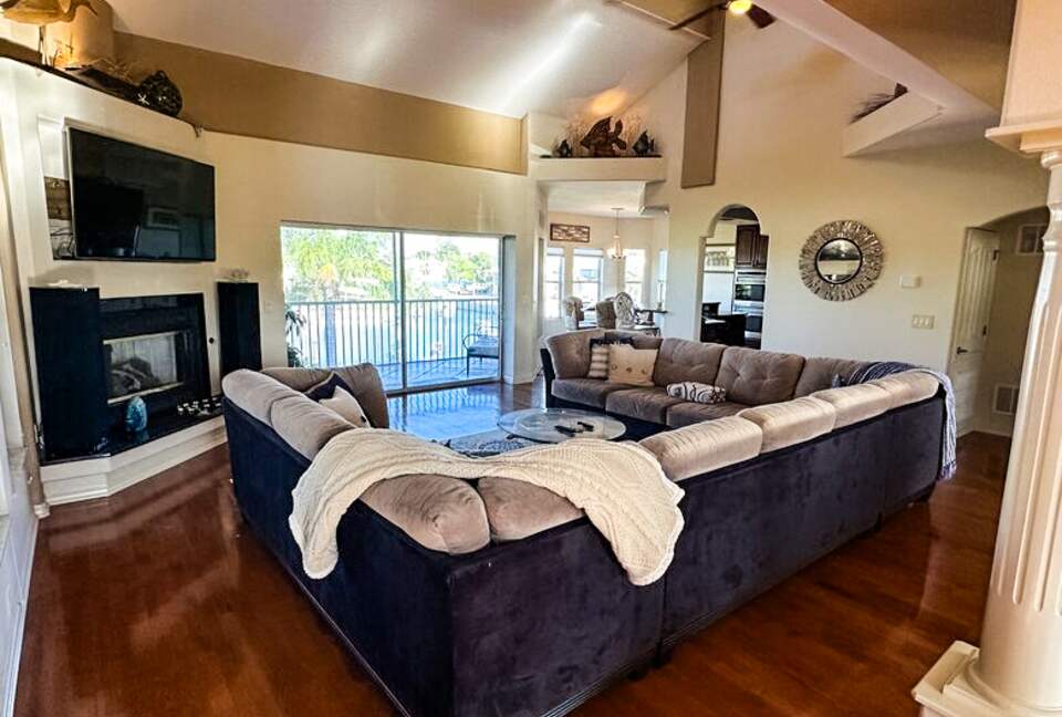 Stylish Canalfront Escape with Exceptional Amenities - Hernando Beach, Florida