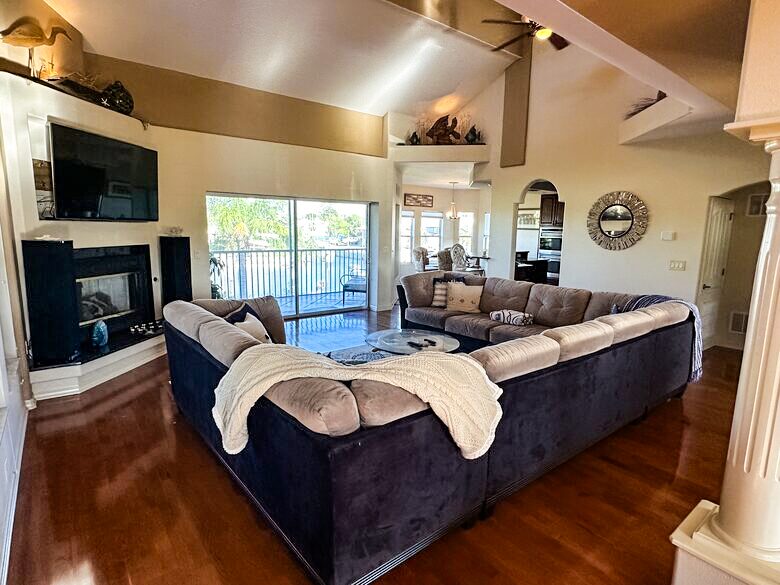 Stylish Canalfront Escape with Exceptional Amenities - Hernando Beach, Florida