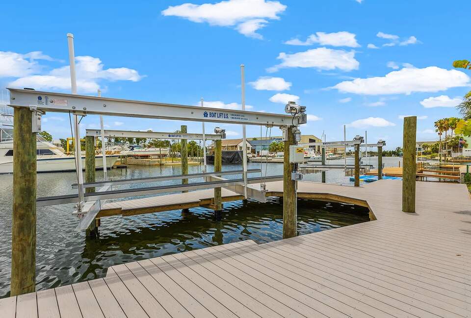 Stylish Canalfront Escape with Exceptional Amenities - Hernando Beach, Florida