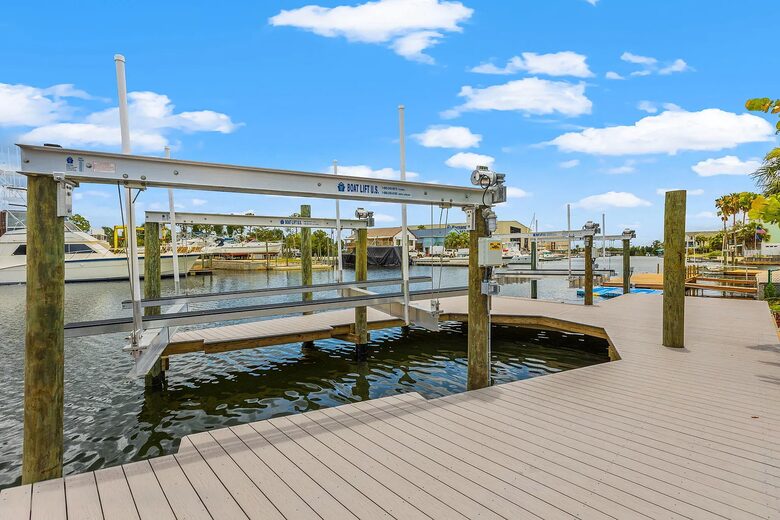 Stylish Canalfront Escape with Exceptional Amenities - Hernando Beach, Florida