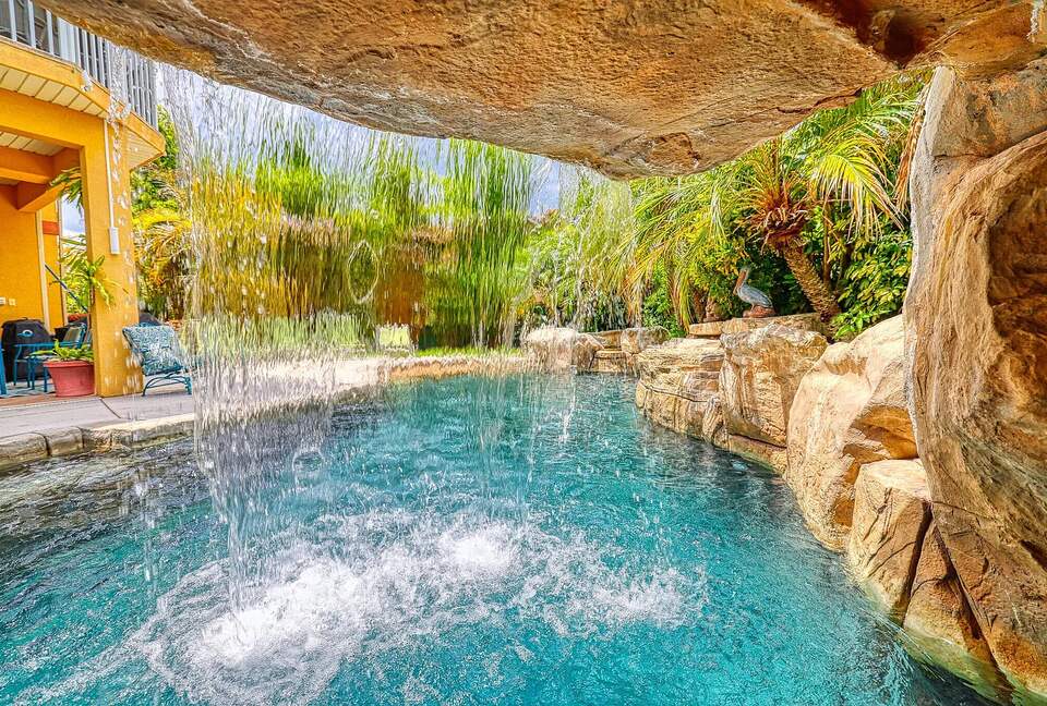 Stylish Canalfront Escape with Exceptional Amenities - Hernando Beach, Florida