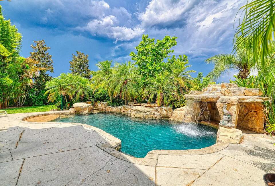Stylish Canalfront Escape with Exceptional Amenities - Hernando Beach, Florida