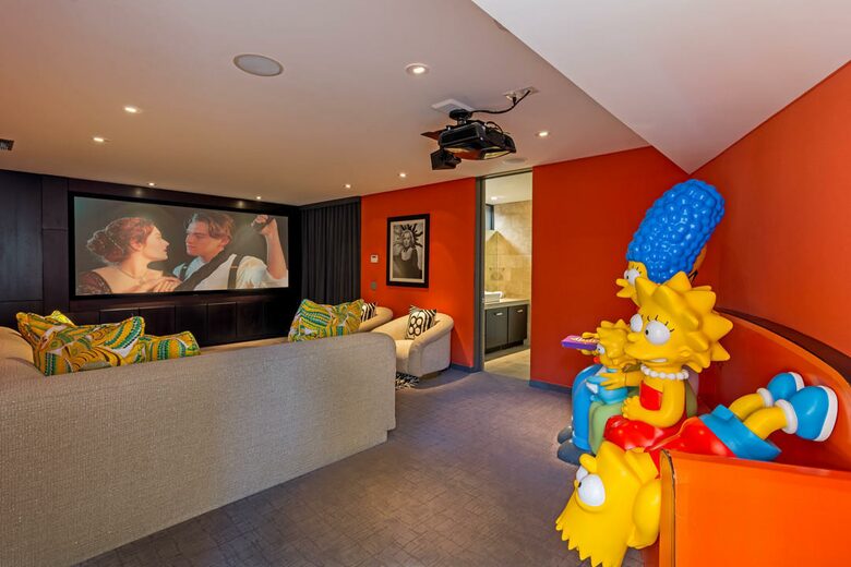 Modern Masterpiece in Presidential Thunderbird Cove - Rancho Mirage, California