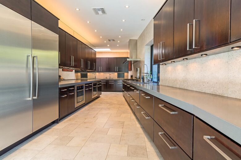 Modern Masterpiece in Presidential Thunderbird Cove - Rancho Mirage, California