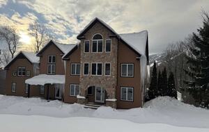 Elegant Escape at the Base of the Mountain - Winhall, Vermont