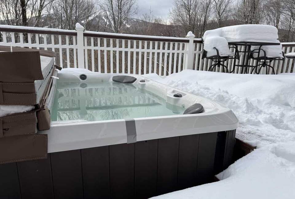Elegant Escape at the Base of the Mountain - Winhall, Vermont
