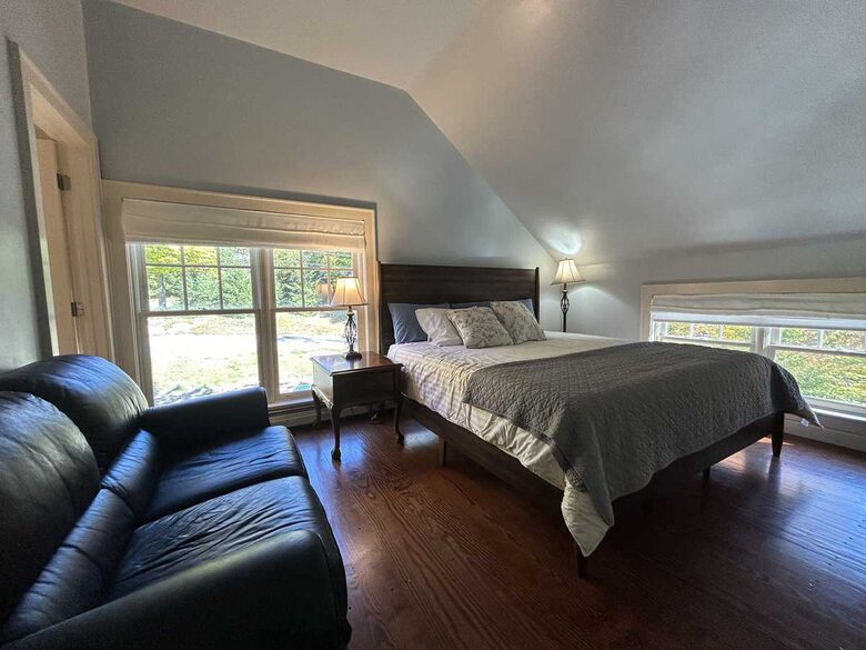Elegant Escape at the Base of the Mountain - Winhall, Vermont