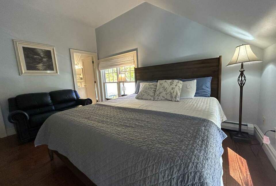 Elegant Escape at the Base of the Mountain - Winhall, Vermont
