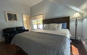 Elegant Escape at the Base of the Mountain - Winhall, Vermont