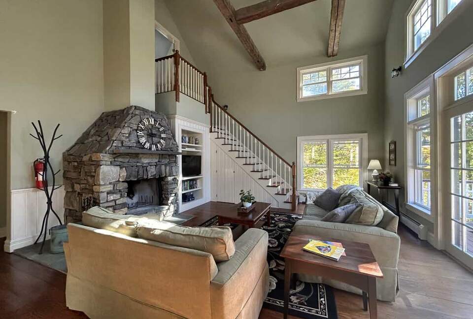 Elegant Escape at the Base of the Mountain - Winhall, Vermont