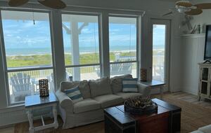 Refined Coastal Escape Overlooking Crystal Beach - Bolivar Peninsula, Texas
