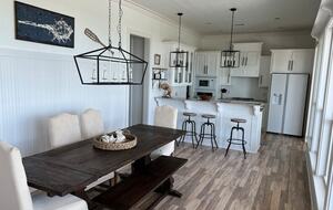 Refined Coastal Escape Overlooking Crystal Beach - Bolivar Peninsula, Texas