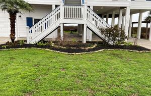 Refined Coastal Escape Overlooking Crystal Beach - Bolivar Peninsula, Texas