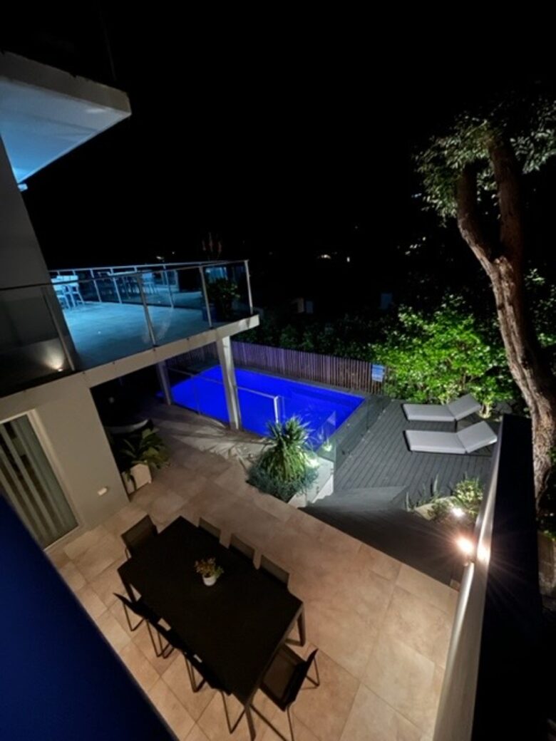 Elegant Coastal Retreat with Pool and Game Room - North Avoca, Australia