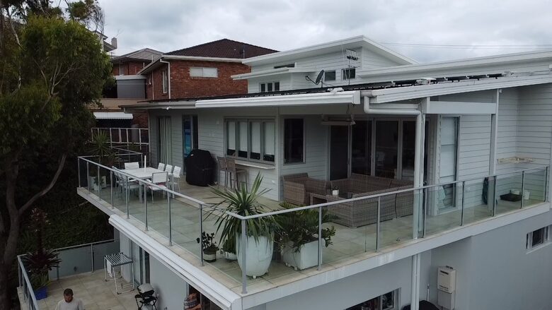 Elegant Coastal Retreat with Pool and Game Room - North Avoca, Australia